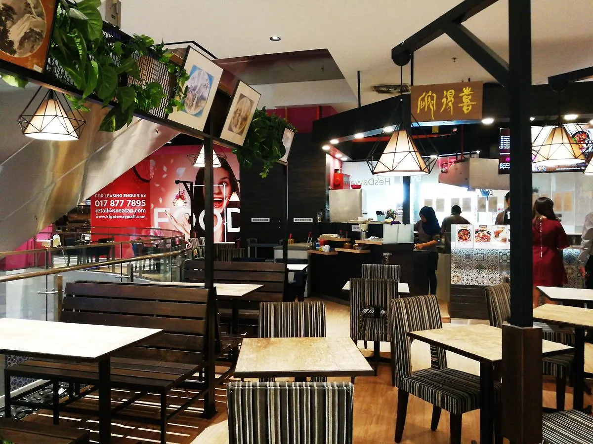 Little Bear Homestay @ Kl Gateway Kuala Lumpur