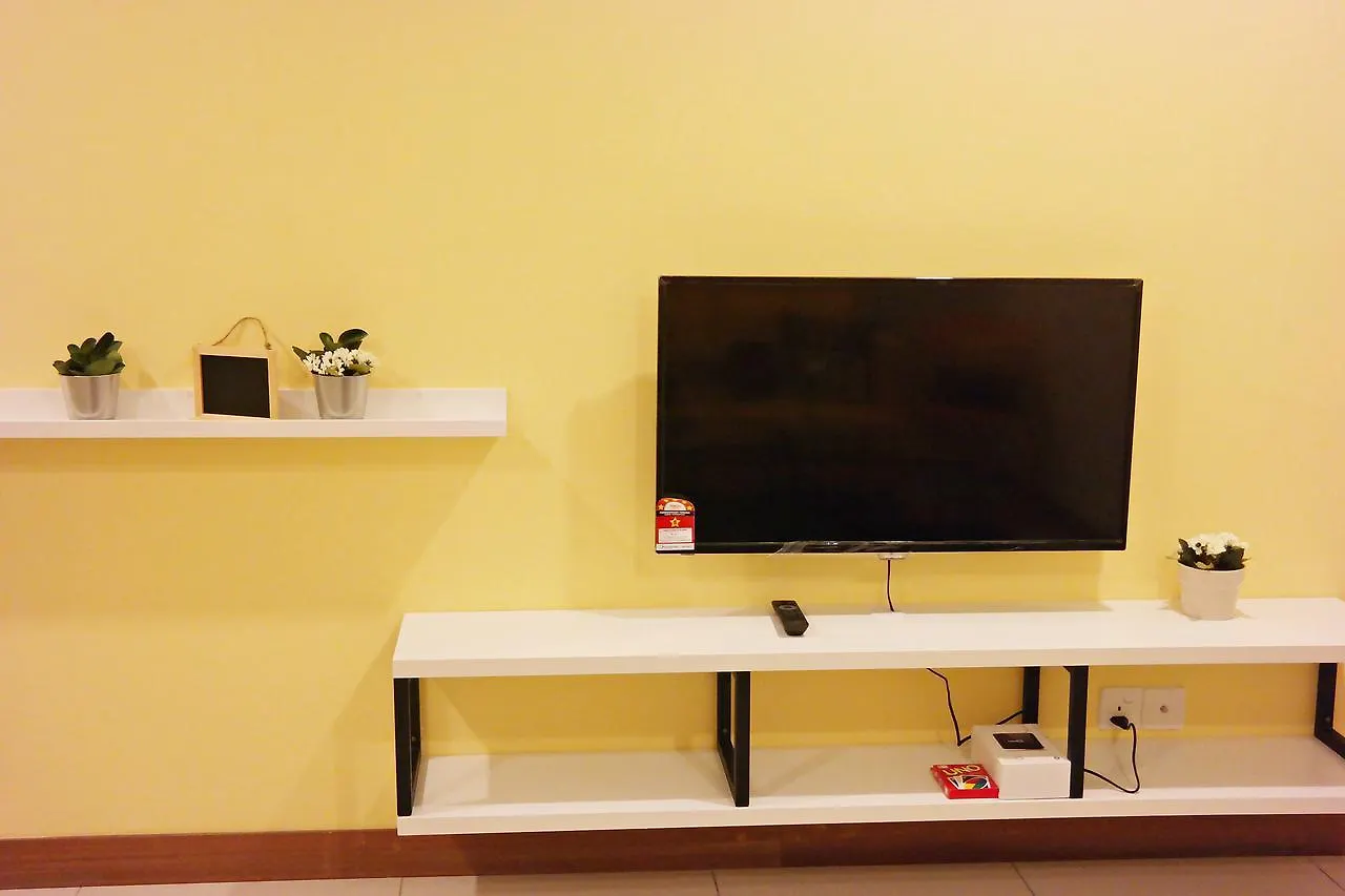 Little Bear Homestay @ Kl Gateway 吉隆坡 0*,  马来西亚